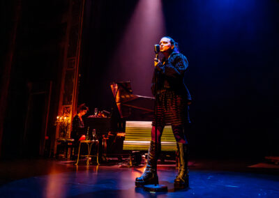 Carré de cendres, dans le sillage de Brigitte Fontaine